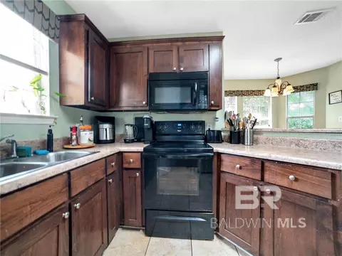 4615 Green Forest Ct, Mobile, AL 36618 photo 6