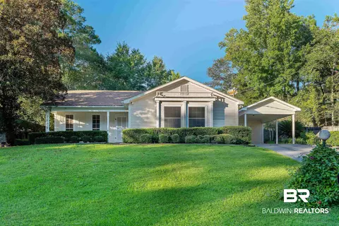 438 Ridgewood Dr, Daphne, AL 36526