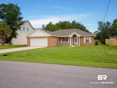 26137 Terry Cove Dr, Orange Beach, AL 36561