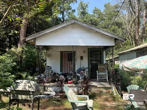 606 Morgan Ave, Mobile, AL 36606