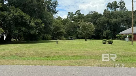 921 Azalea St, Foley, AL 36535