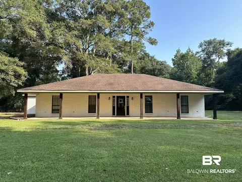 8450 Murray Rd, Irvington, AL 36544