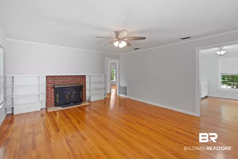 2126 Barron Pl, Mobile, AL 36605 photo 6