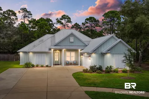 4601 Surrey Ln, Orange Beach, AL 36561