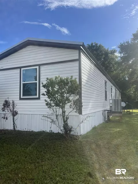 24368 Precious Dr, Loxley, AL 36551