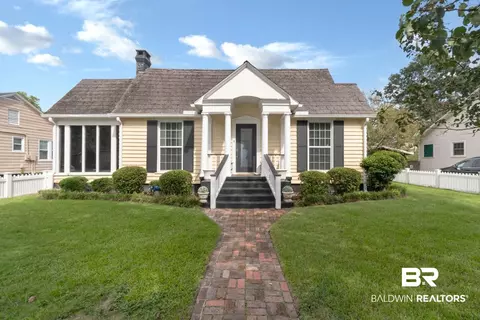117 S Fulton St, Mobile, AL 36606