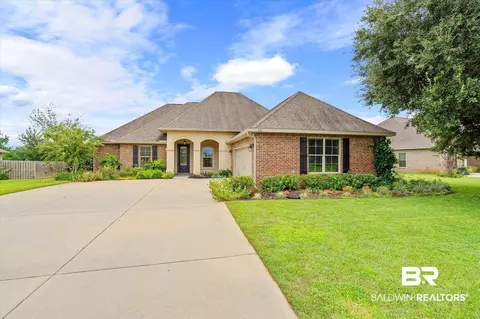 423 Breckin Dr, Fairhope, AL 36532