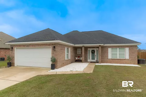 740 Whittington Ave, Fairhope, AL 36532
