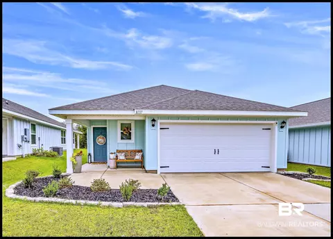 8717 Summer Bay Ln, Foley, AL 36535