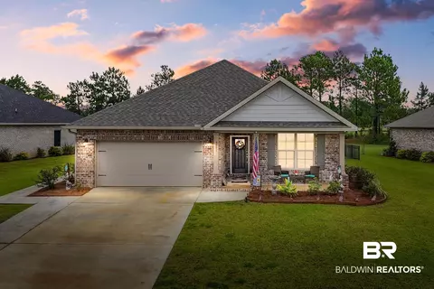 9951 Lakeview Dr, Foley, AL 36535