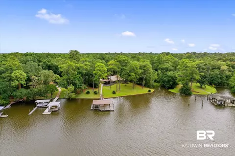 2228 Riverside Dr, Mobile, AL 36605 photo 5