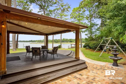 2228 Riverside Dr, Mobile, AL 36605 photo 8