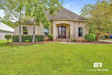 9240 Bay Point Dr, Elberta, AL 36530