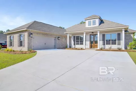 117 Bennington Ave, Fairhope, AL 36532