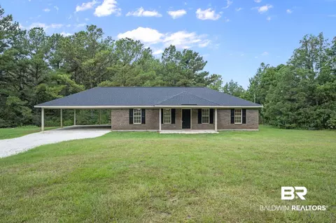 42897 Twin Pines Ln, Bay Minette, AL 36507