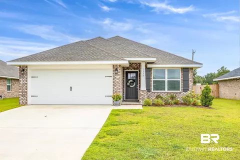 1339 Plymouth Dr, Foley, AL 36535