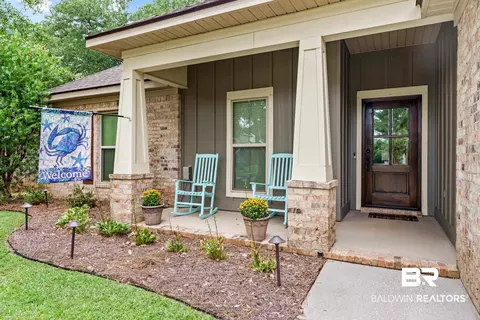 9361 Marchand Ave, Daphne, AL 36526