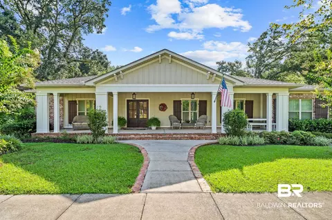 29530 St John St, Daphne, AL 36526