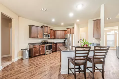 Kitchen - 26385 Augustine Dr, Daphne, AL 36526 photo 3 of 4