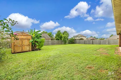 Exterior - 26385 Augustine Dr, Daphne, AL 36526 photo 7 of 13