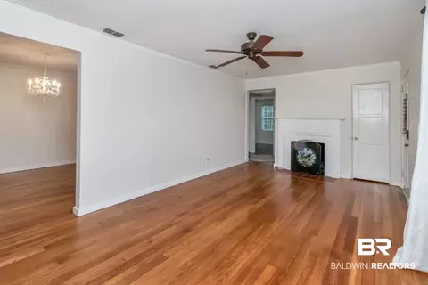 33 Lancaster Rd, Mobile, AL 36608 photo 3
