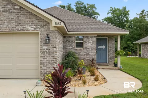 3852 Chesterfield Ln, Foley, AL 36535