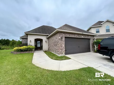 6080 Waterford Dr, Foley, AL 36535