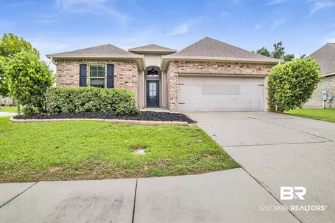 786 Serpentine Dr, Fairhope, AL 36532