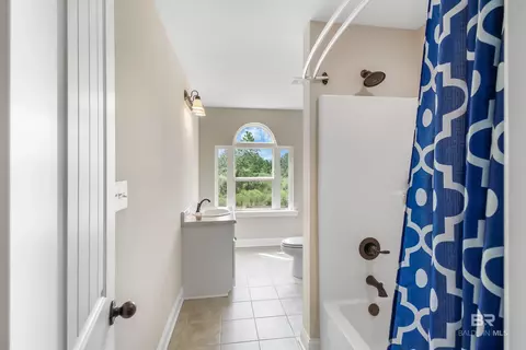 Bath - 26197 Eagle Trce, Elberta, AL 36530 photo 1 of 4