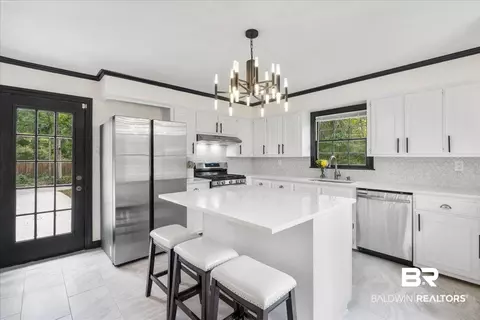 471 S Park Ave, Mobile, AL 36695 photo 4