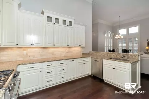 777 Louise Ave, Mobile, AL 36609 photo 15