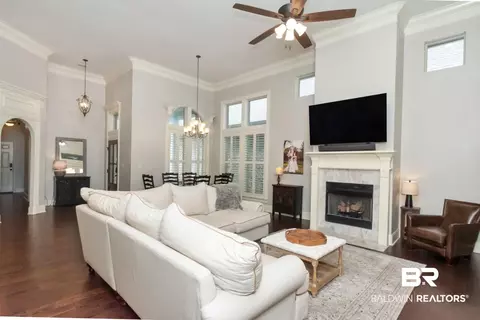777 Louise Ave, Mobile, AL 36609 photo 10