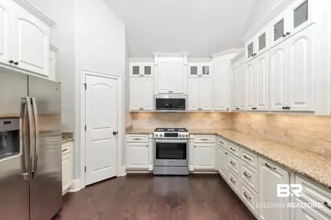 777 Louise Ave, Mobile, AL 36609 photo 14