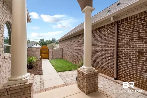 777 Louise Ave, Mobile, AL 36609 photo 5