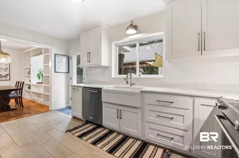 3 E Horloesther Ct, Mobile, AL 36608 photo 9