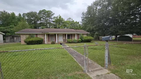 216 6th Ave, Atmore, AL 36502