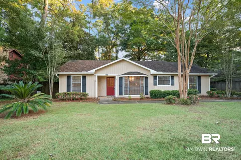 128 Dunbar Loop, Daphne, AL 36526