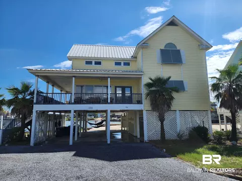 106 Pass Dr, Gulf Shores, AL 36542
