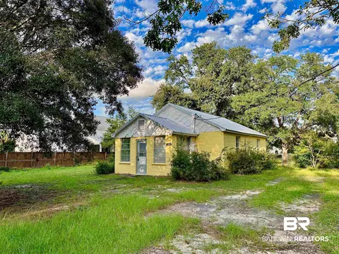 1522 Oleander Cv, Gulf Shores, AL 36542