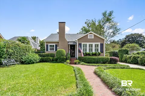 204 Dilston Ln, Mobile, AL 36608