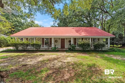 758 Dolphin Dr, Satsuma, AL 36572