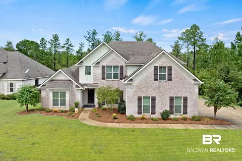 3744 Riverwood Cir, Theodore, AL 36582