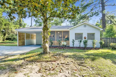 402 Fairwood Blvd, Fairhope, AL 36532