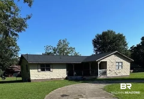 400 W 3rd Ave, Foley, AL 36535