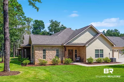 502 Holmes Ave, Foley, AL 36535