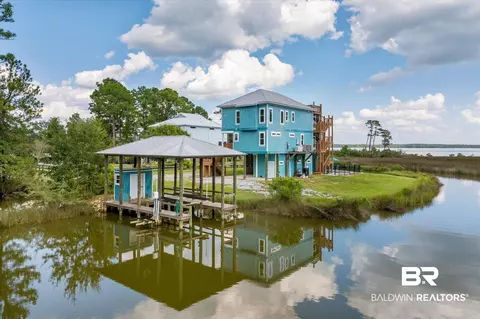 10344 Canal Cir, Fairhope, AL 36532