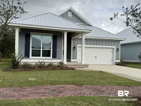 2507 Bienville Ave, Gulf Shores, AL 36542