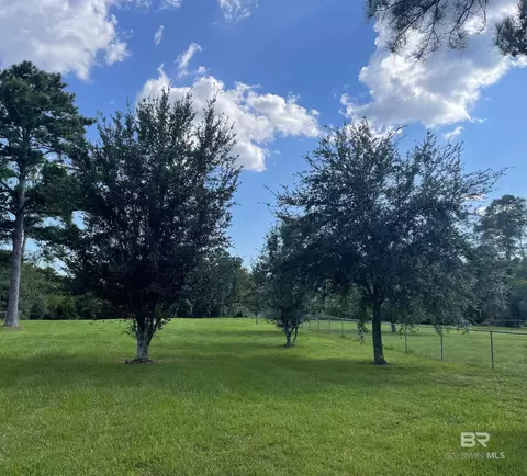 11646 Mockingbird Ln, Fairhope, AL 36532