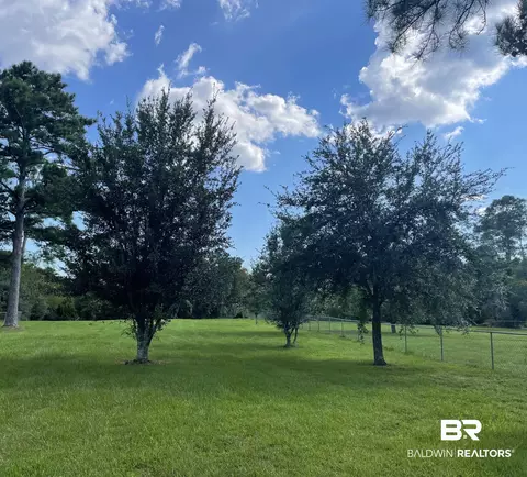11646 Mockingbird Ln, Fairhope, AL 36532