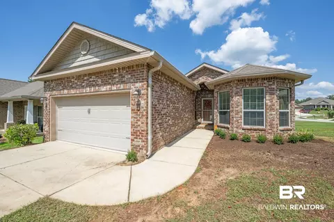 7741 Kari Ln, Daphne, AL 36526